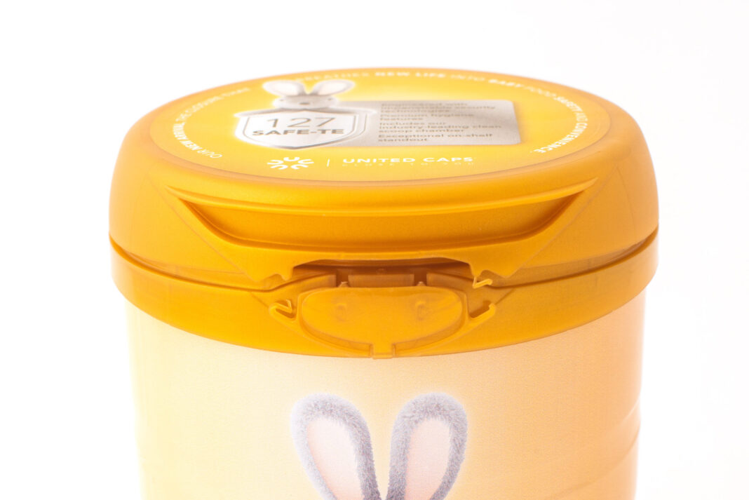 Designed specifically for the Asian market, this SAFE-TE closure for milk powder incorporates a number of innovations that contribute to convenience, hygiene and an assurance of safety for parents.