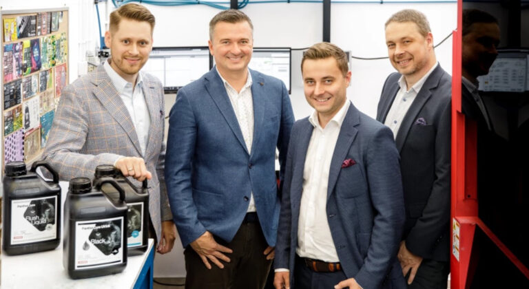 Xeikon Panther UV Inkjet Technology Extends Capabilities at Etiflex
