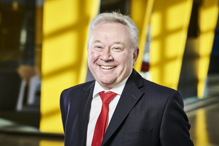 FANUC’s ROBOSHOT Demo Showcases the Cutting Edge of Sustainability