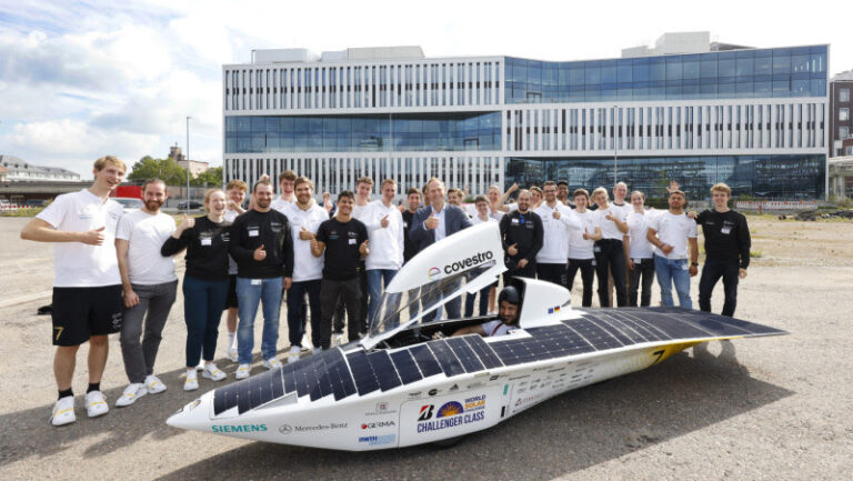 With More Efficiency and a Lower Carbon Footprint to the Solar Race in Australia