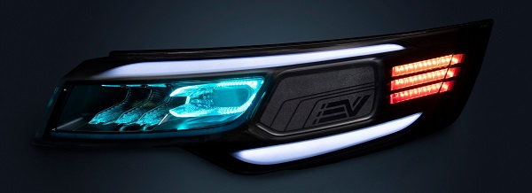 Covestro Partners with Automakers to Close the Loop on Headlamp Waste